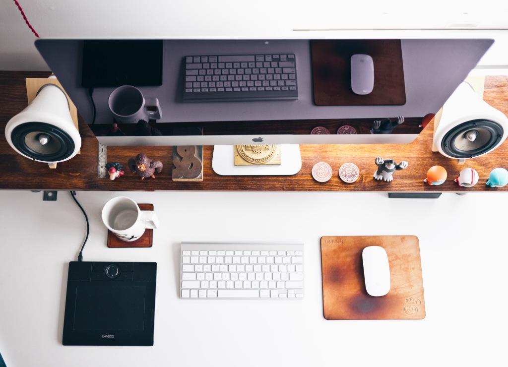 A very tidy desk